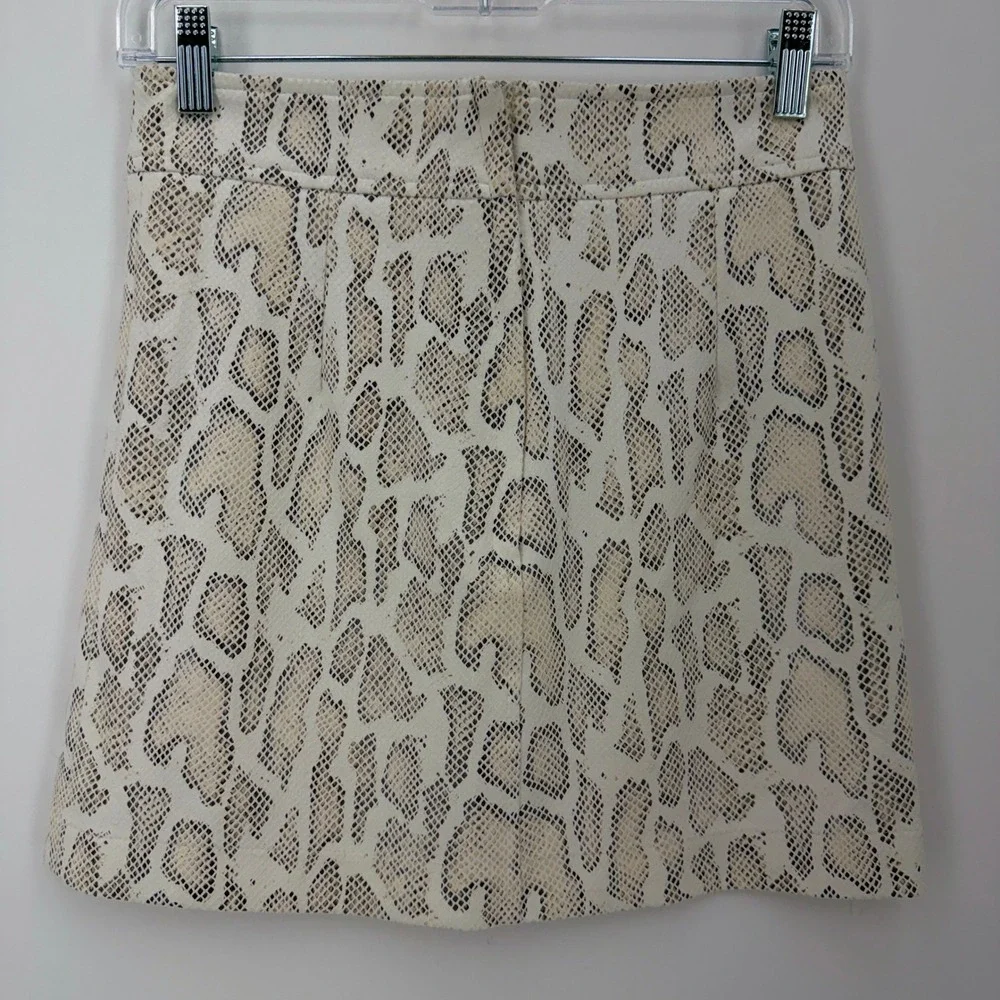 Faux Leather Snakeskin Print Mini Skirt‎ Neutral Animal Print JS1166EF Size S